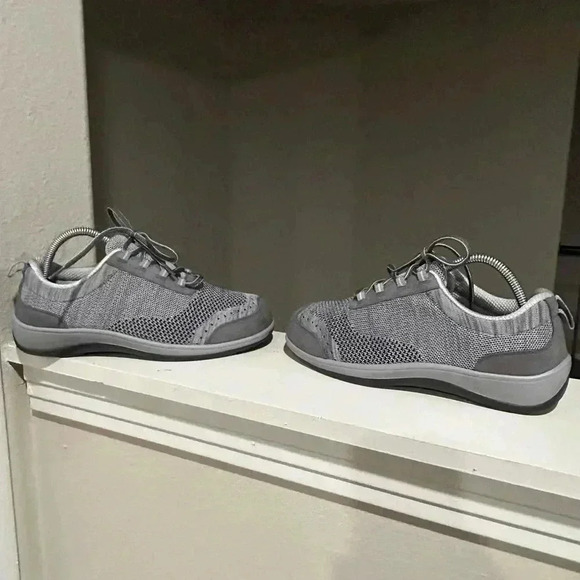 orthofeet Shoes - Orthofeet Palma Shoes Women's 9 2E X Wide Gray knit Comfort Walking Sneaker 716